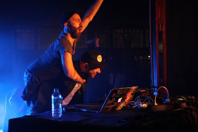 The Shoes & Woodkid NeoBoto