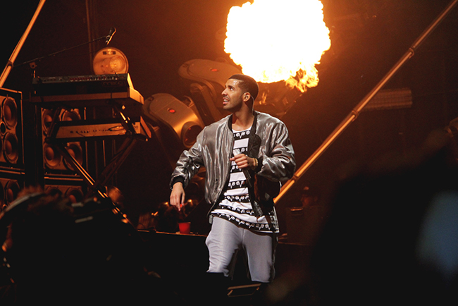 DRAKE OVO FEST NEO BOTO (8)