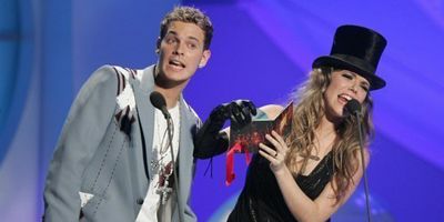 Les NRJ M.A., le nombrilisme made in France