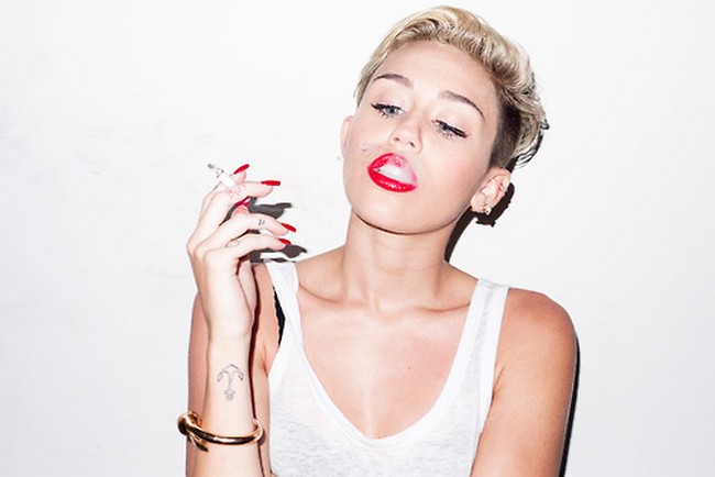 Miley-Cyrus-Terry-Richardson-5-neoboto